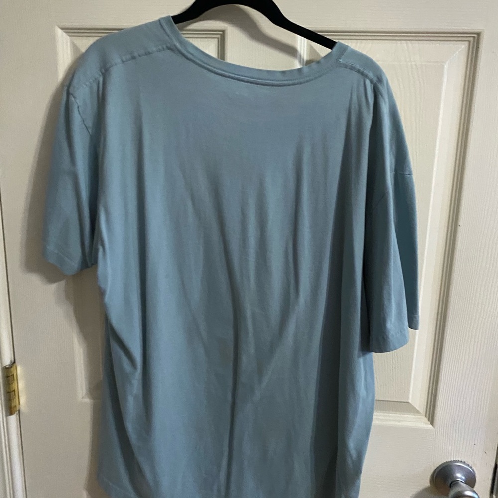 Columbia tee